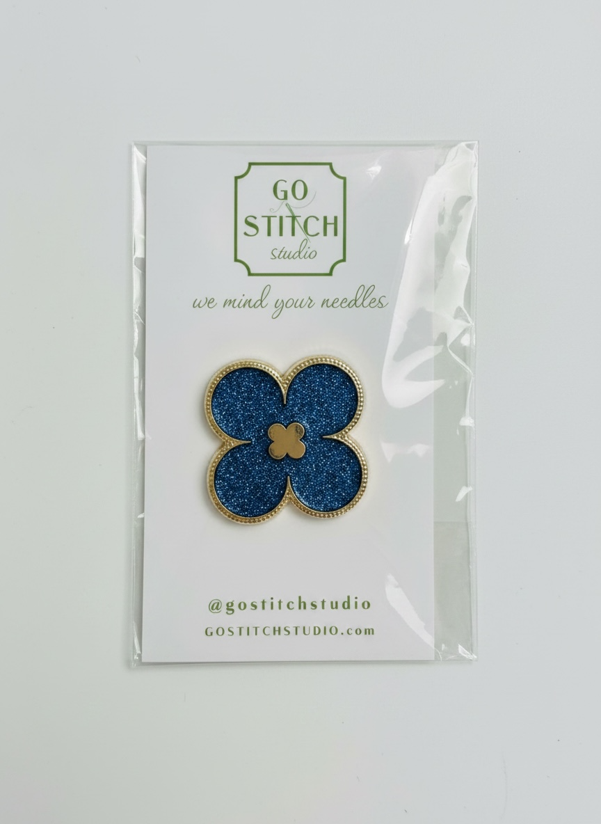 Needleminder Lapis Lazuli Glitter Clover