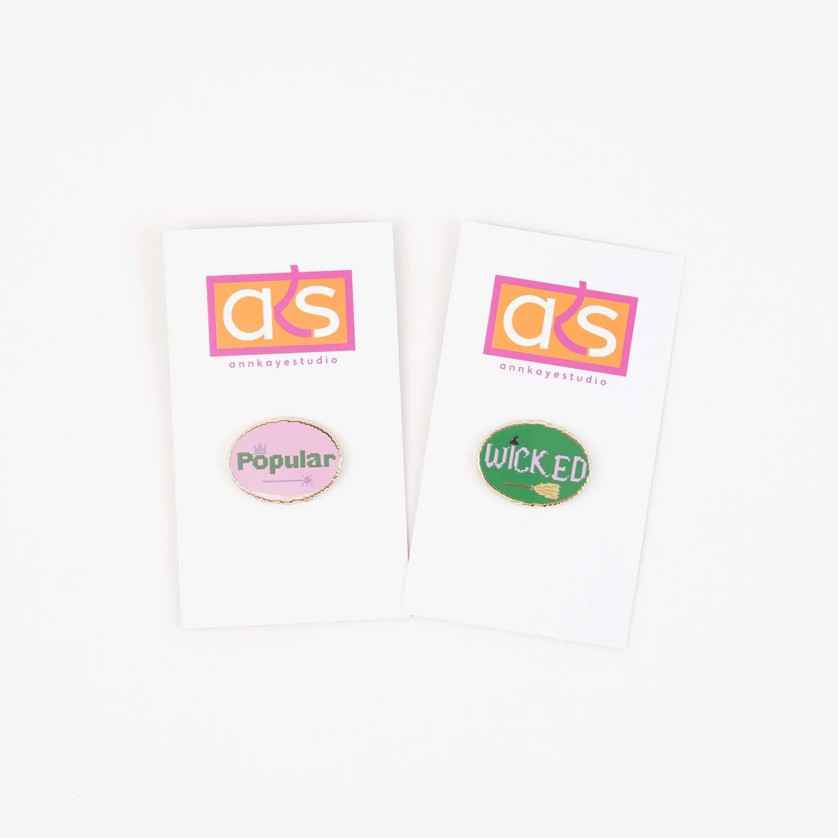 TRUNK - Wickedly Popular Needle Minder (set of 2)
