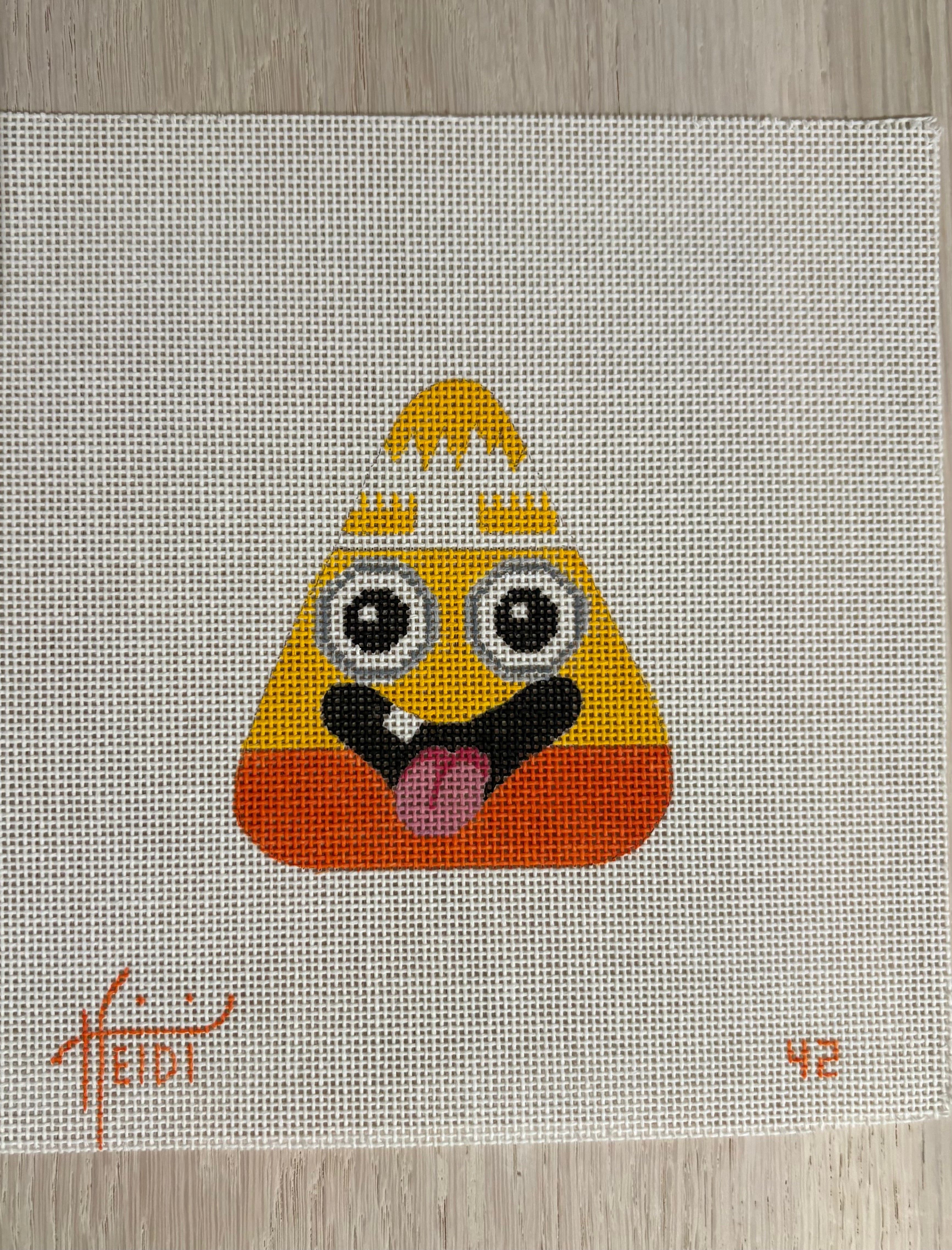 TRUNK SHOW Blonde Candy Corn