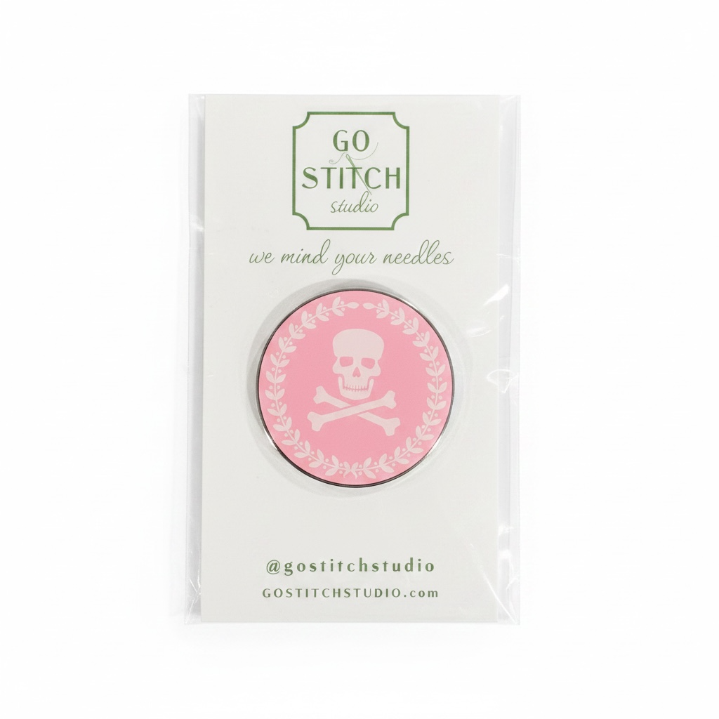 Pink Jolly Roger Skull & Crossbones Needleminder