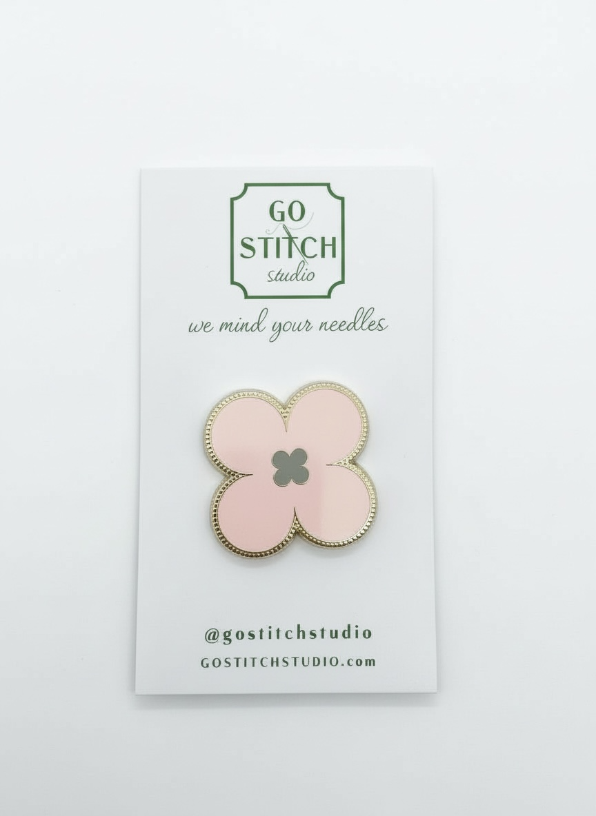Pink Clover Needleminder