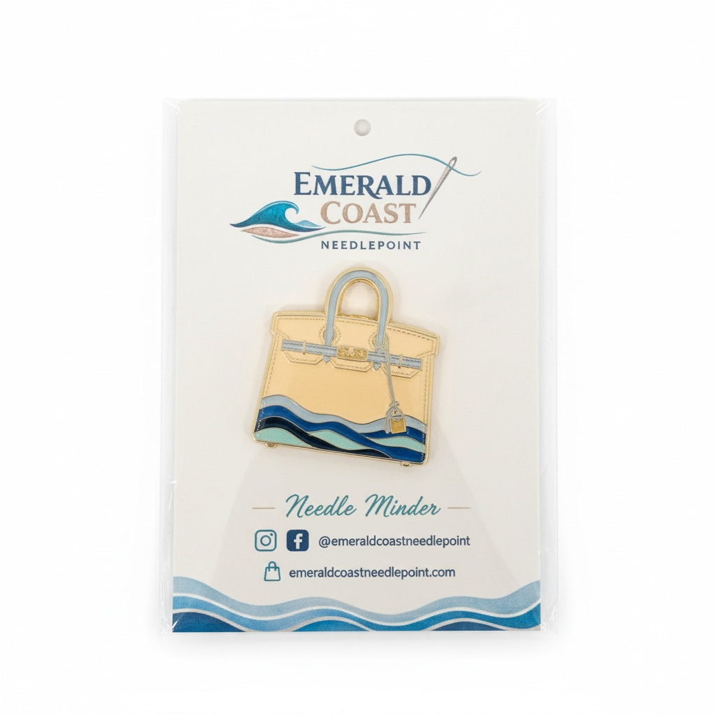 THE Beach Bag Needle Minder