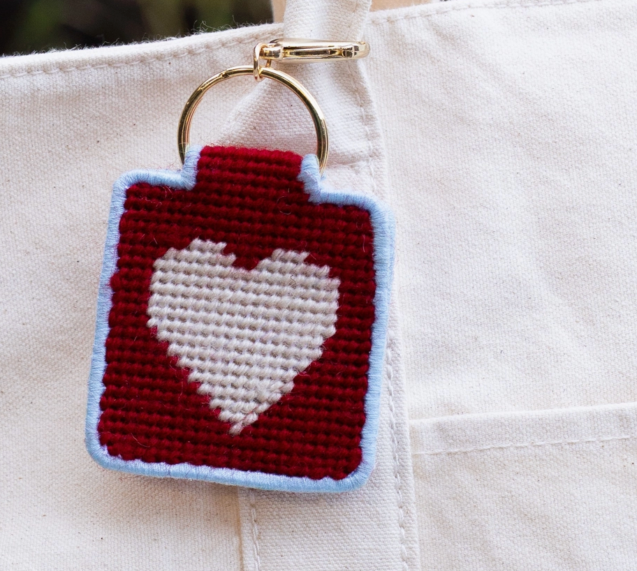 Self-Finishing Keychain Kit - Heart